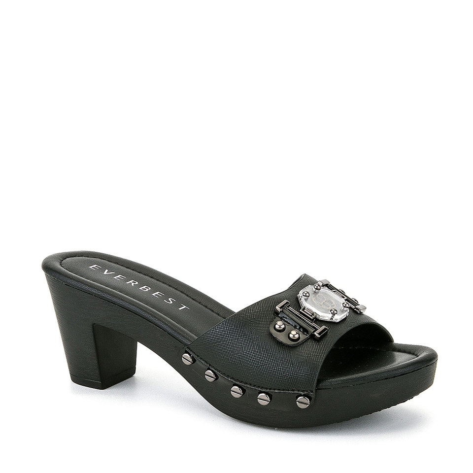 mika classic sneaker